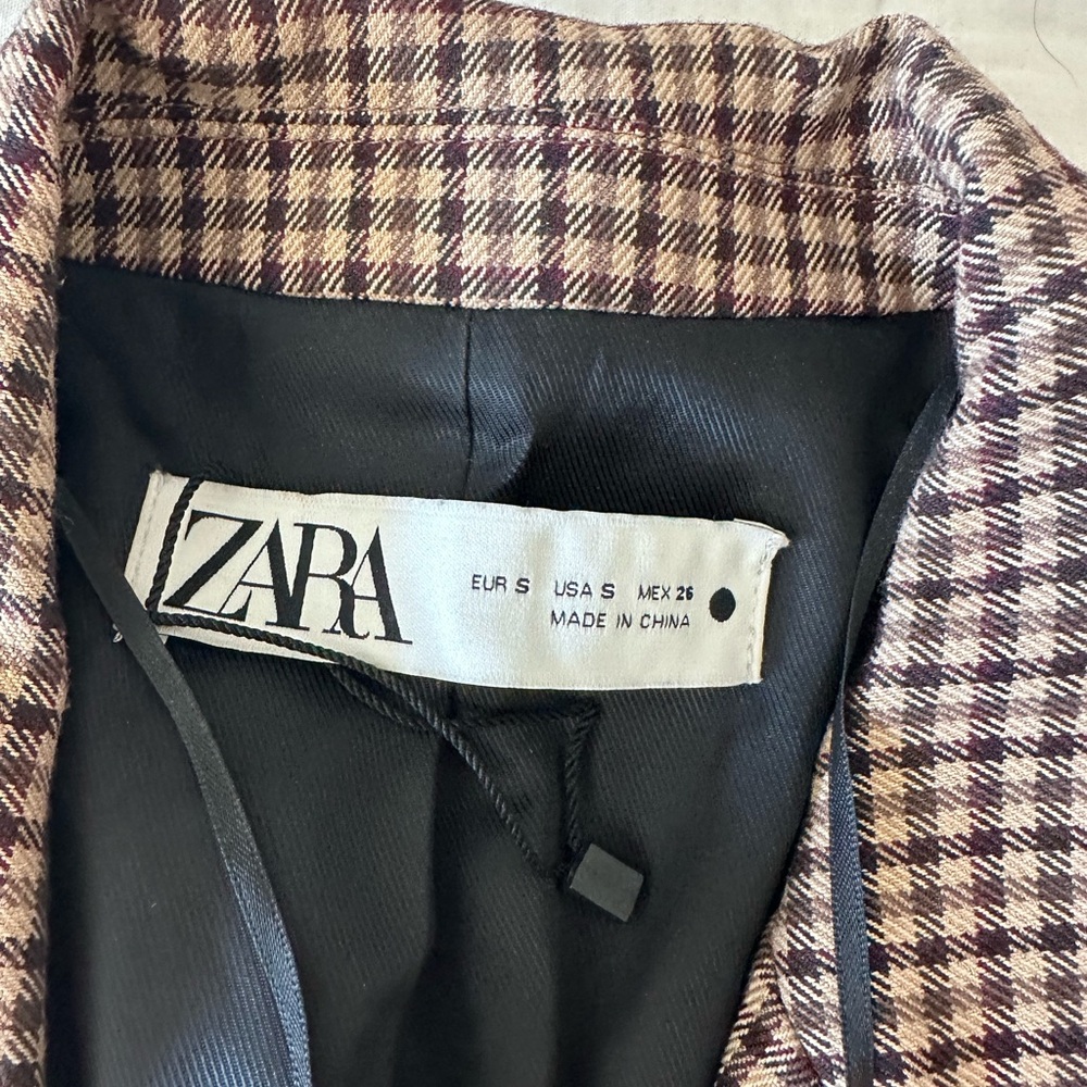 Brown Checkered Double-Breasted Blazer - image 5